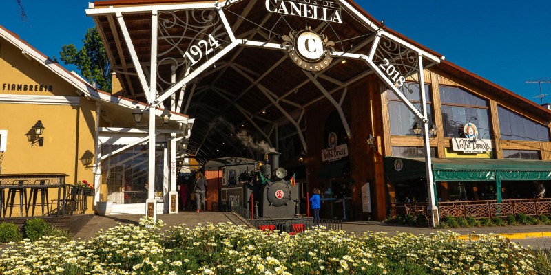 Estação Campos de Canella celebra 100 anos com presente para comunidade