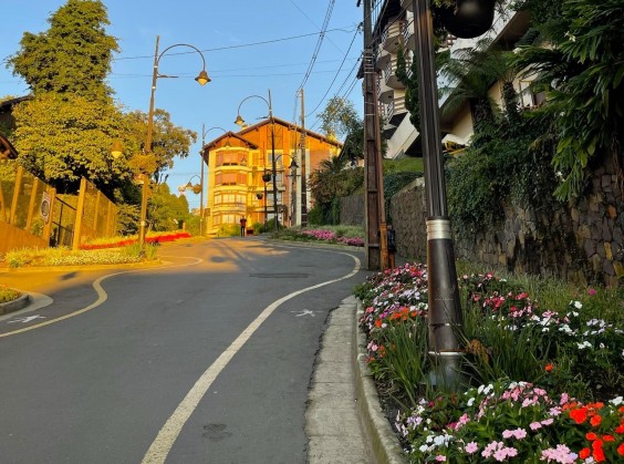 Rua Torta em Gramado - Foto 12 de 1